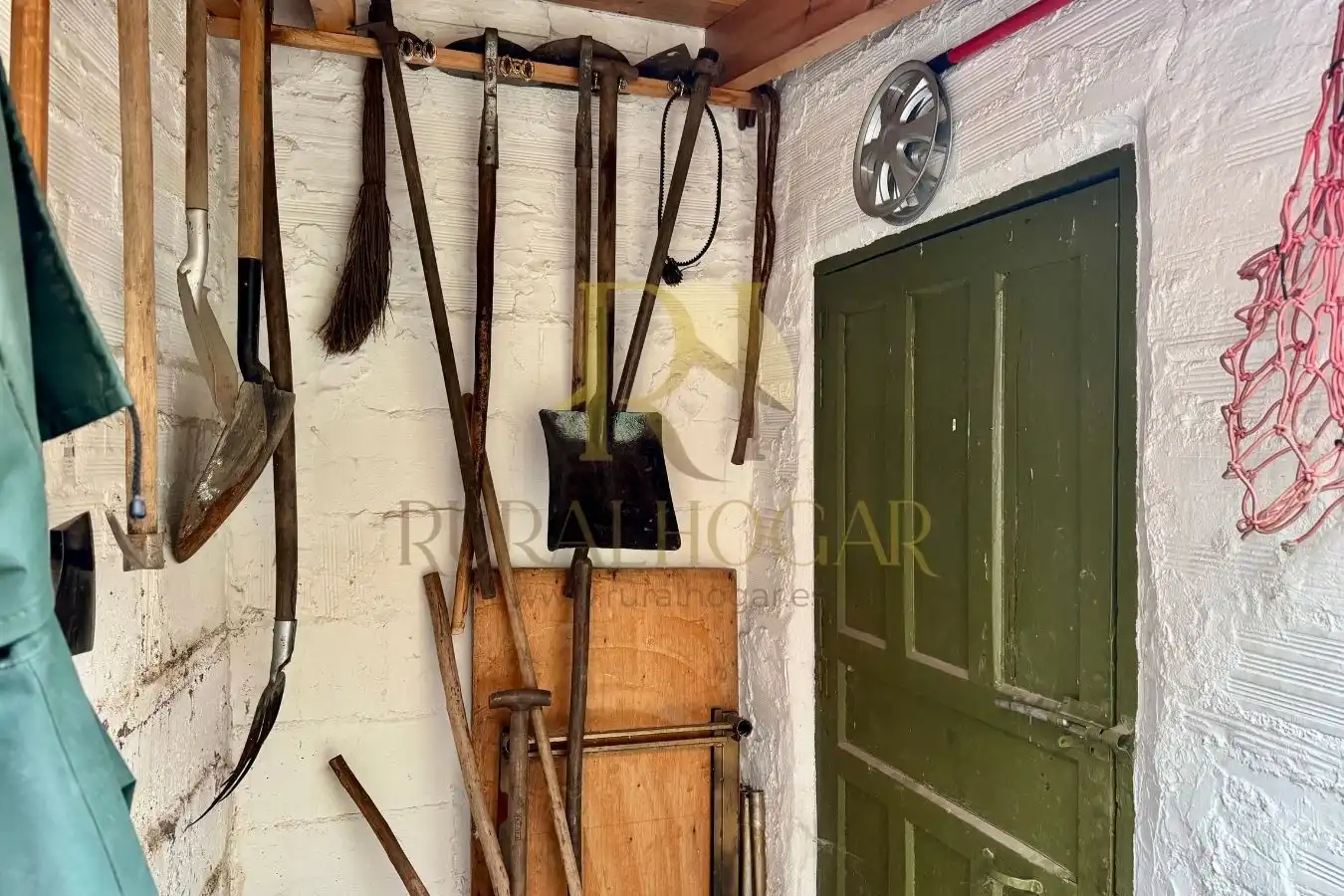 Casa o xalet en venda en La Pola de Gordón  amb Calefacció i Jardí privat