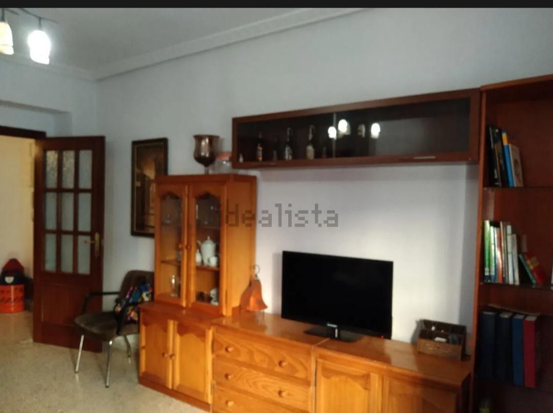 Living room of Apartment for sale in Baeza