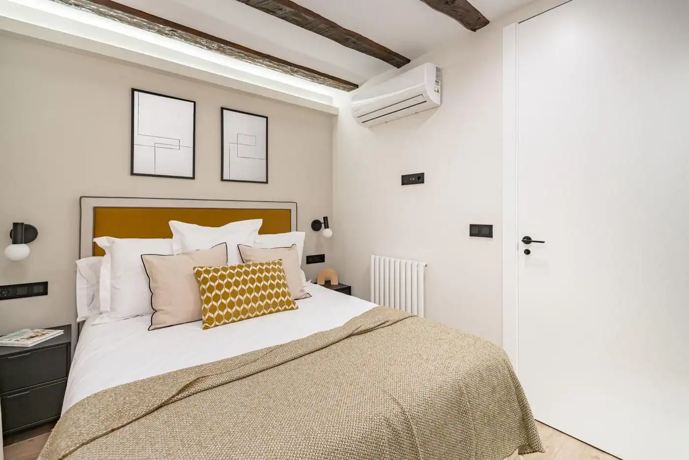 Habitación de Piso en venta en Madrid con Aire acondicionado y Calefacción