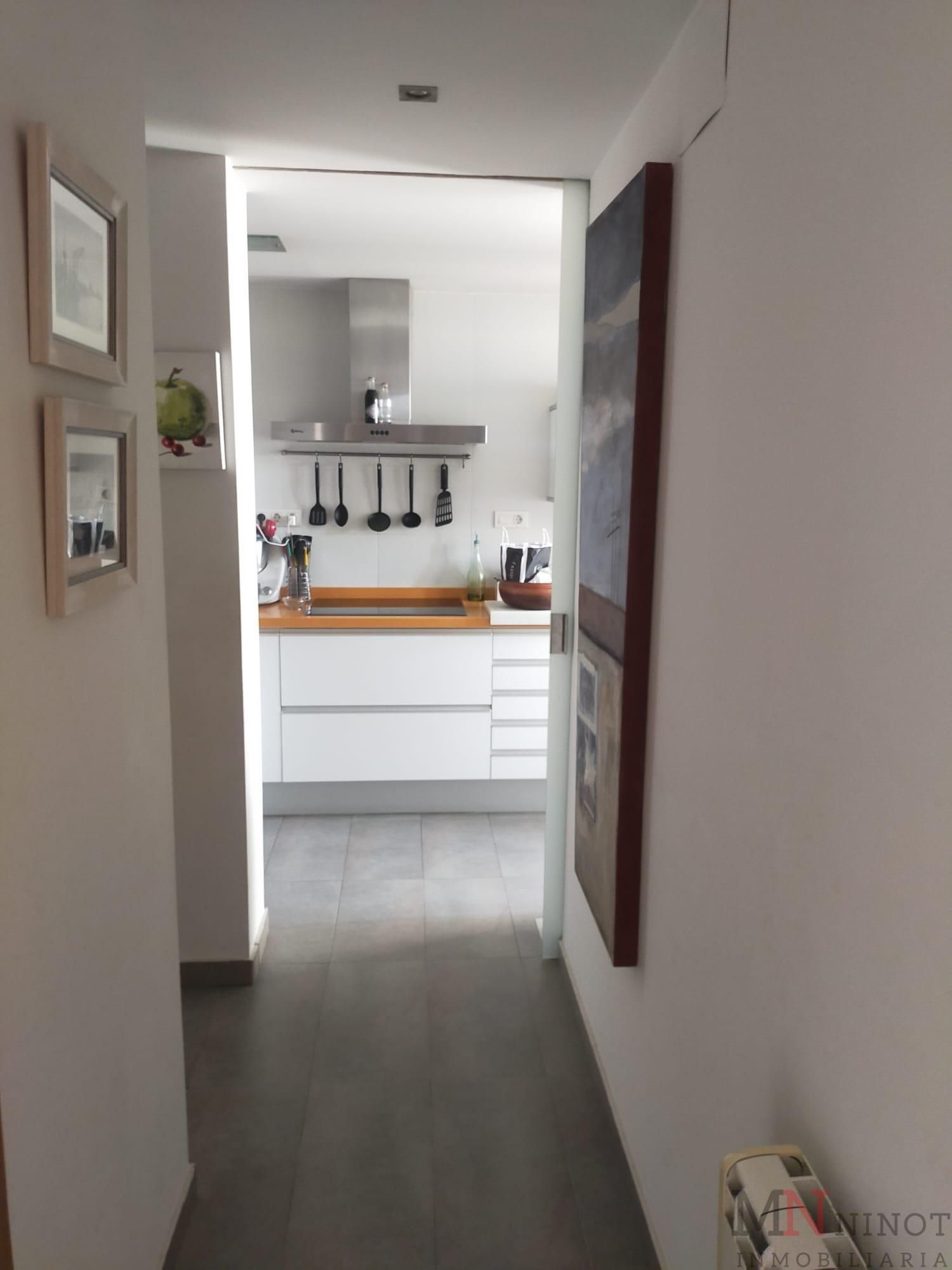 Cocina de Piso en venta en Castellón de la Plana / Castelló de la Plana con Calefacción y Balcón