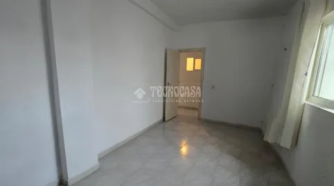 Foto 4 de Casa adosada en venta en Morón de la Frontera, Sevilla