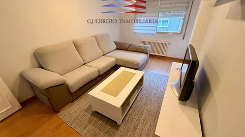 Foto 4 de Pis de lloguer a Avenida      de Portugal, A Carballeira, Ourense Capital