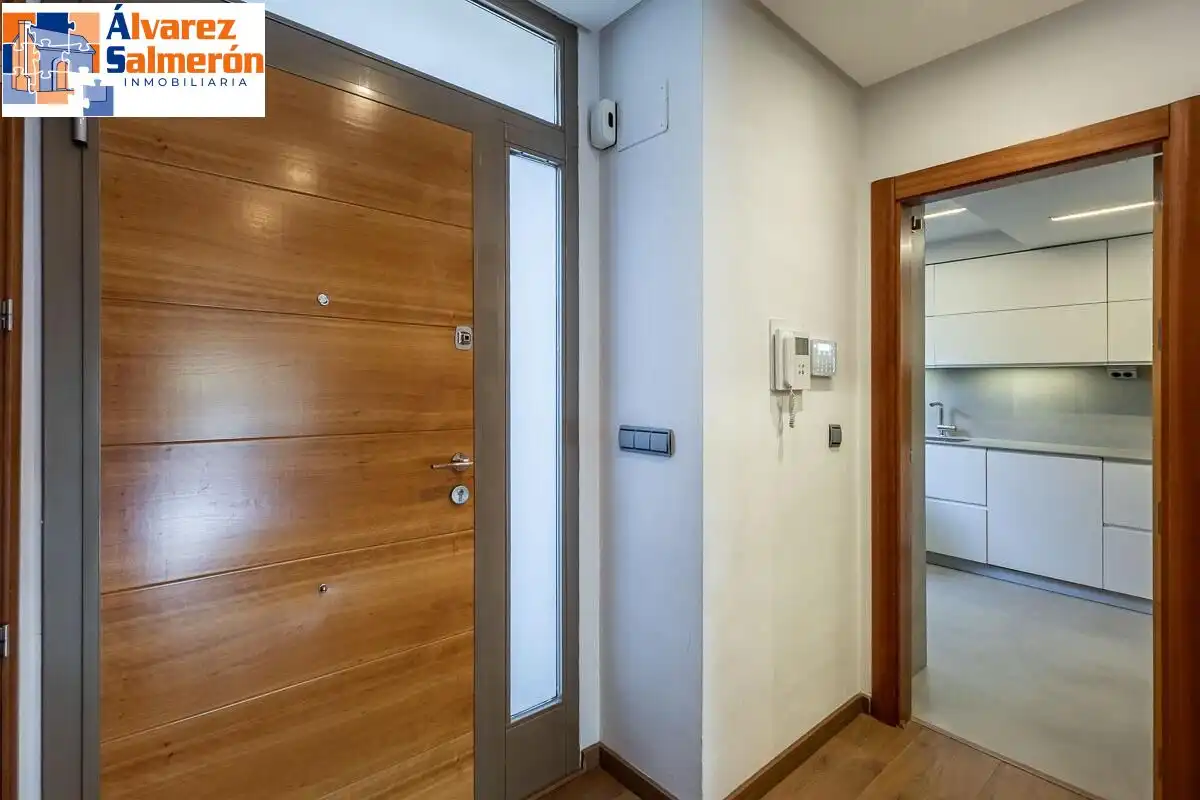 Detached homes for sale in Granada