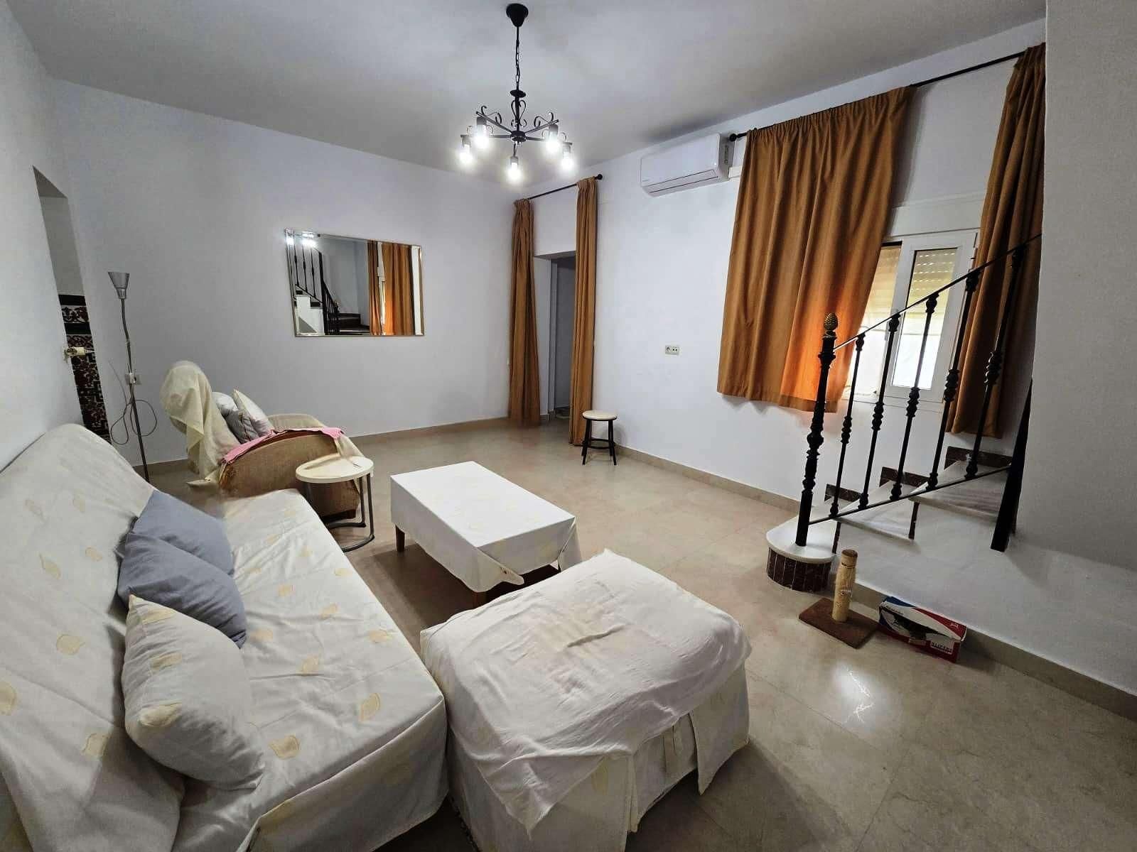 Sala d'estar de Casa o xalet en venda en Bormujos amb Aire condicionat, Terrassa i Balcó