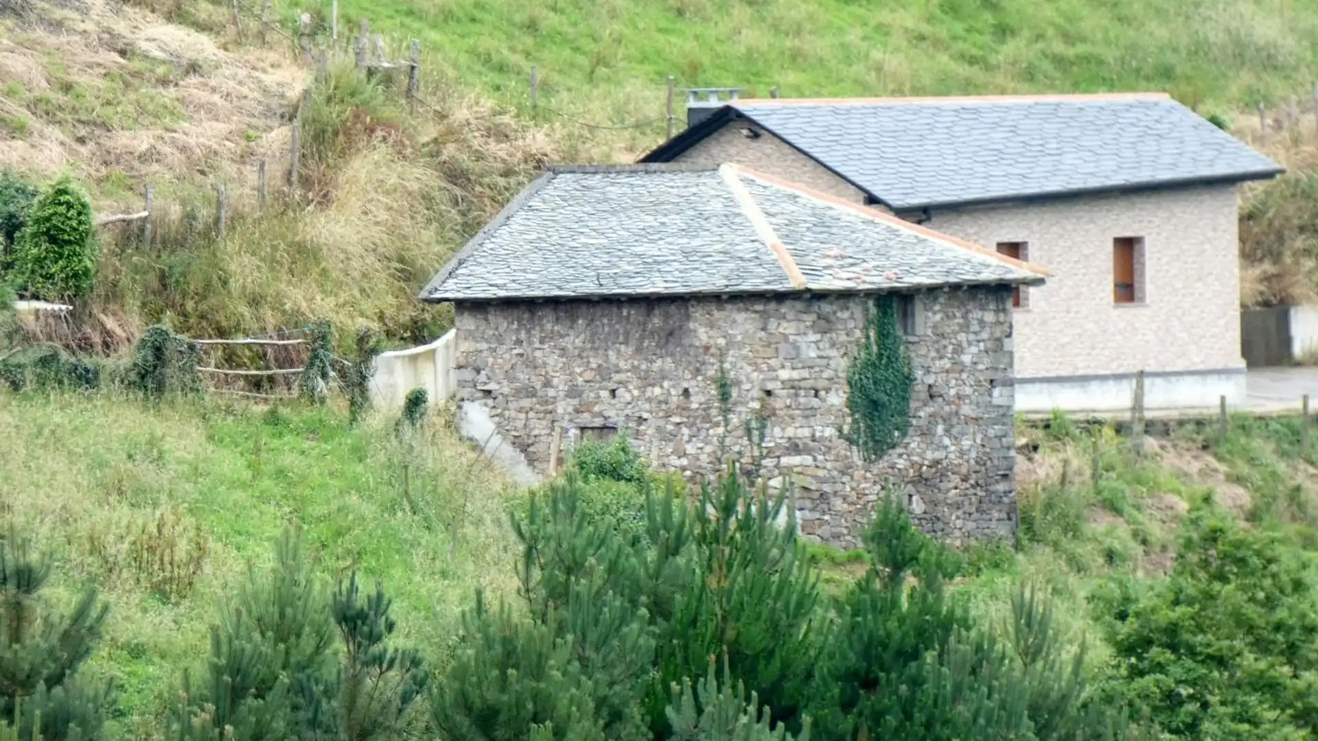 Vista exterior de Casa o chalet en venta en Valdés - Luarca
