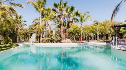 VILLA DE LUJO AISLADA EN BÉTERA