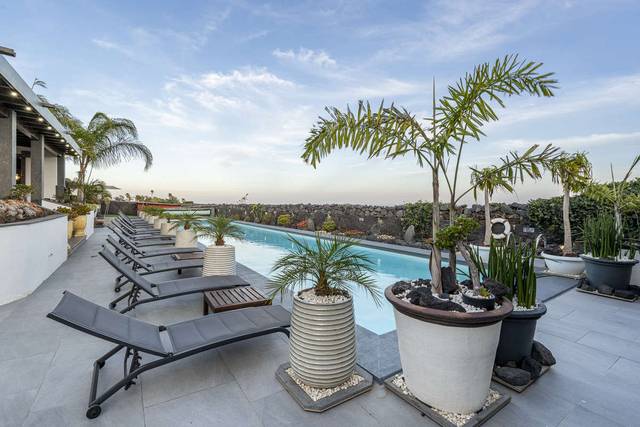 Casa-chalet en Venta en Macher