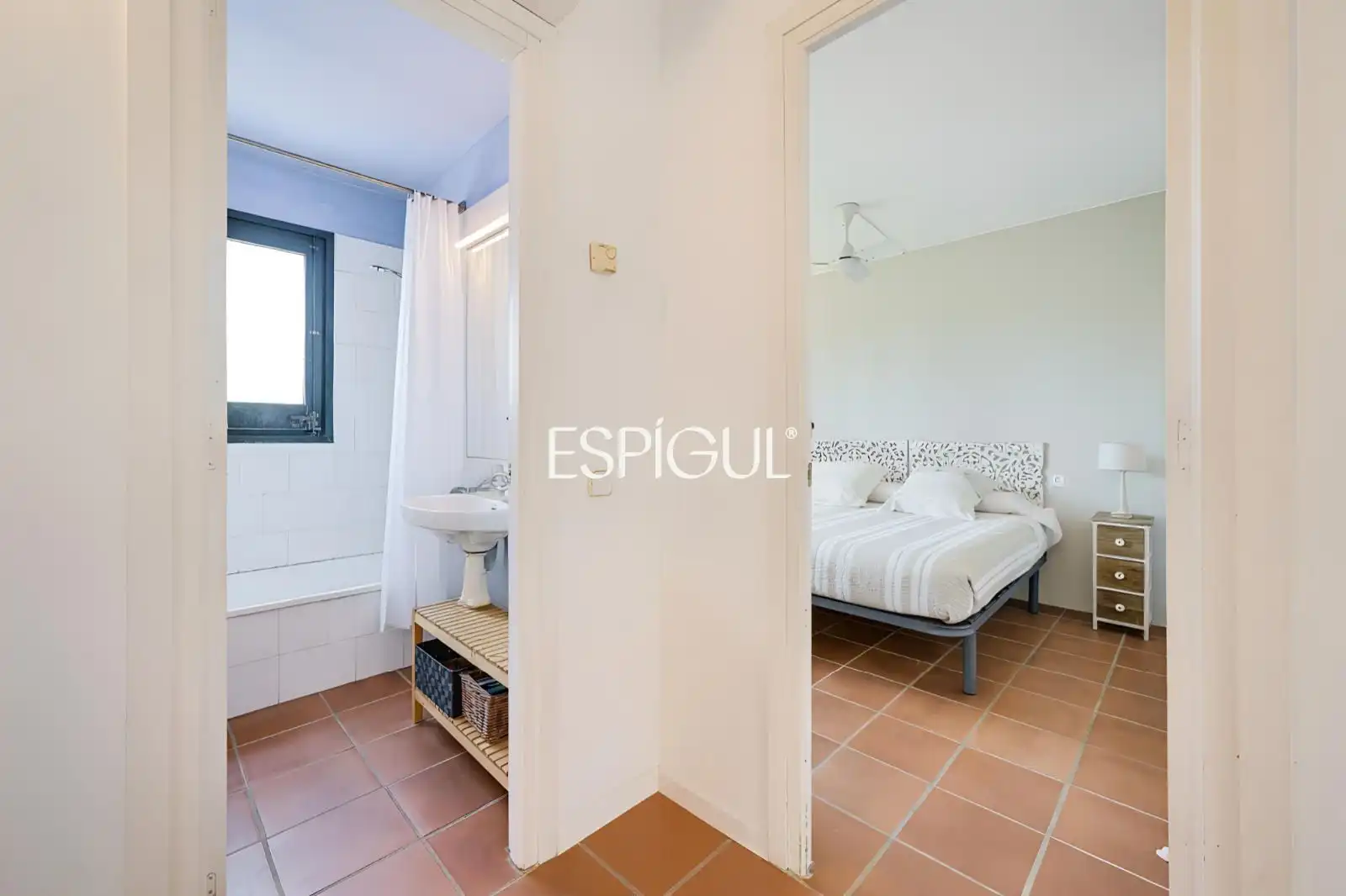 Habitación de Casa adosada en venta en Albons con Aire acondicionado, Calefacción y Jardín privado