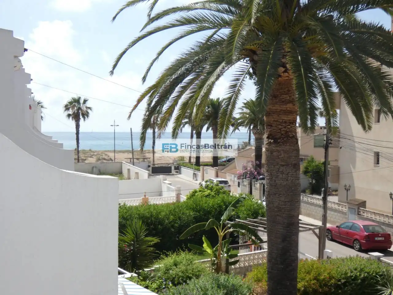 Vista exterior de Casa adosada en venta en Peñíscola / Peníscola con Jardín privado, Terraza y Amueblado