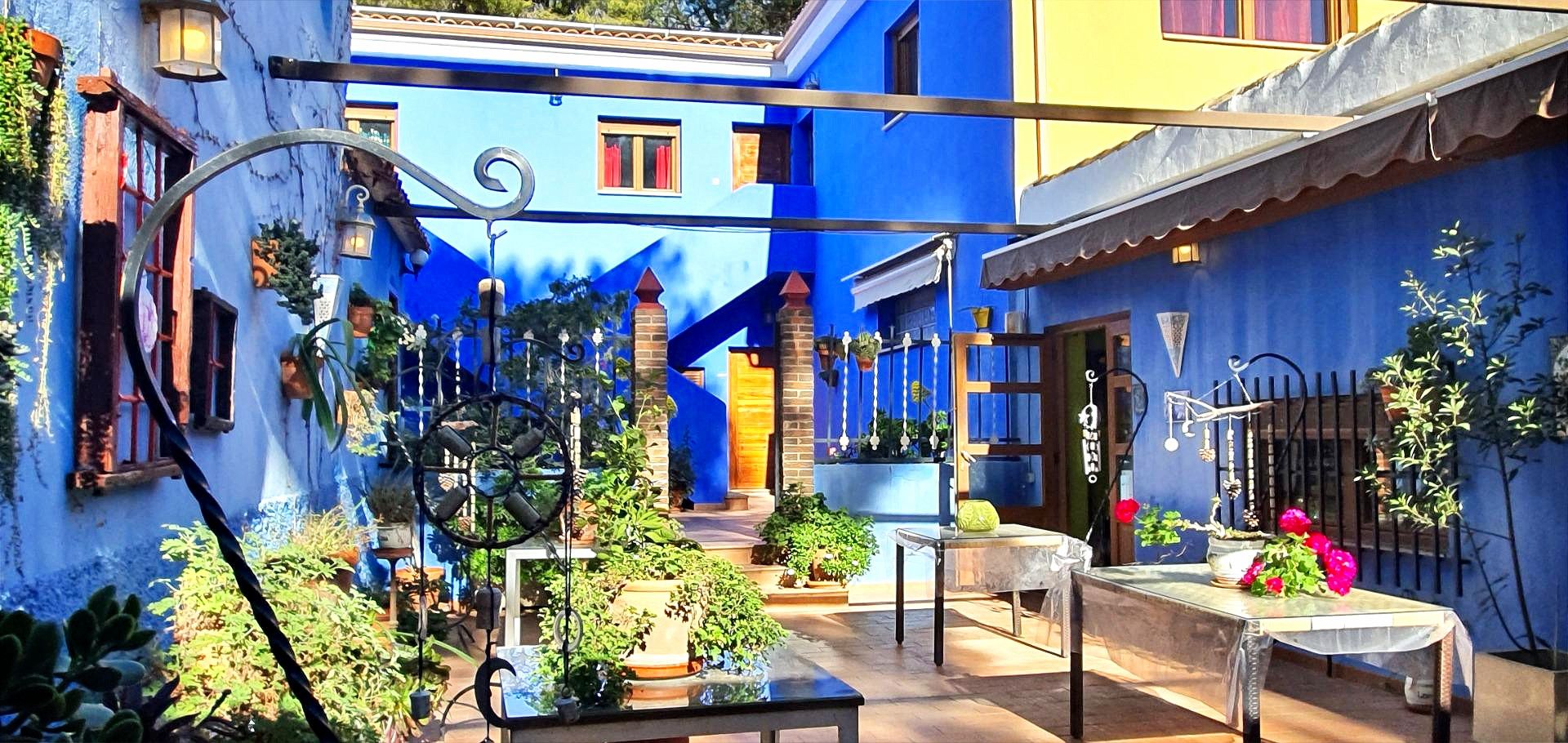 Vista exterior de Finca rústica en venda en Petrer amb Aire condicionat, Calefacció i Jardí privat