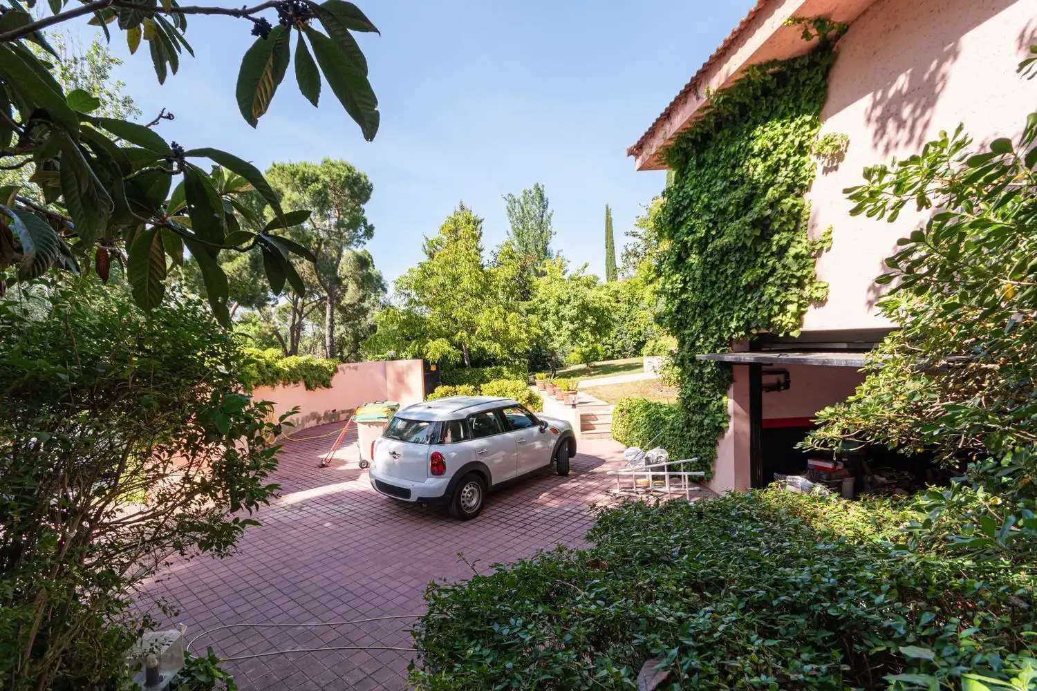 Jardí de Casa o xalet en venda en Pozuelo de Alarcón amb Aire condicionat, Calefacció i Traster