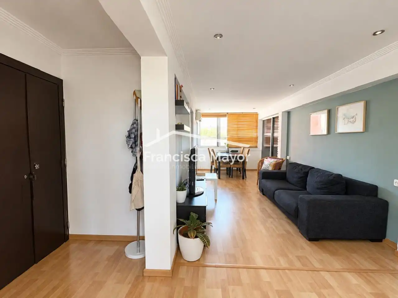 Living room of Flat for sale in Valencia  with Air Conditioner and Furnished