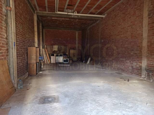 Local comercial en Venta en Baños de Río Tobía