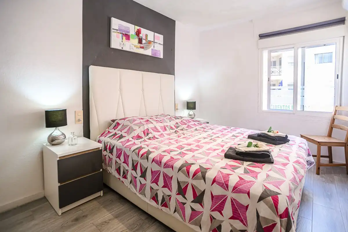 Habitación de Piso en venta en Torrevieja con Aire acondicionado, Calefacción y Terraza