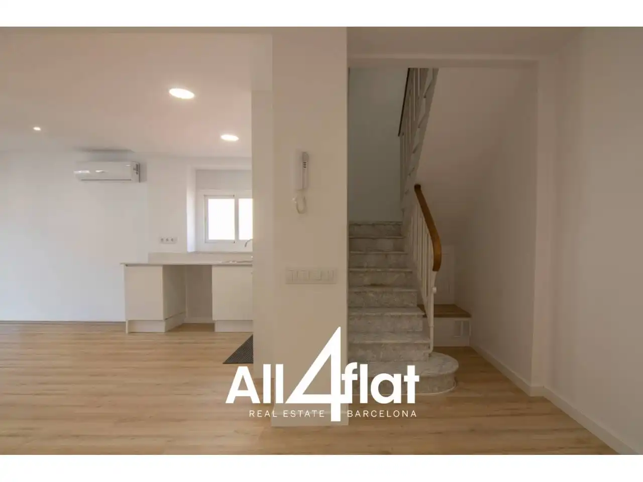 Maisonette zur Miete in Mataró mit Klimaanlage und Parkett