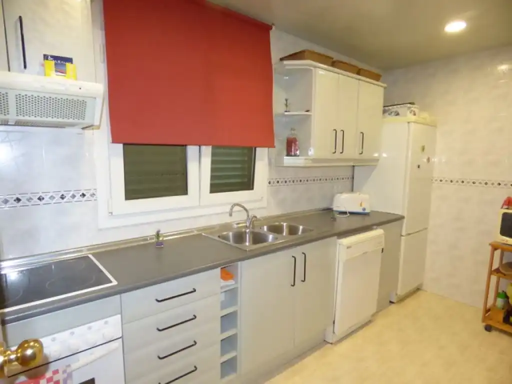Cocina de Finca rústica en venta en Palafolls