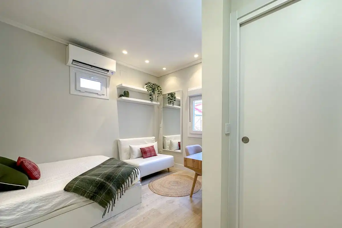 Habitación de Ático de alquiler en Madrid con Aire acondicionado, Calefacción y Terraza