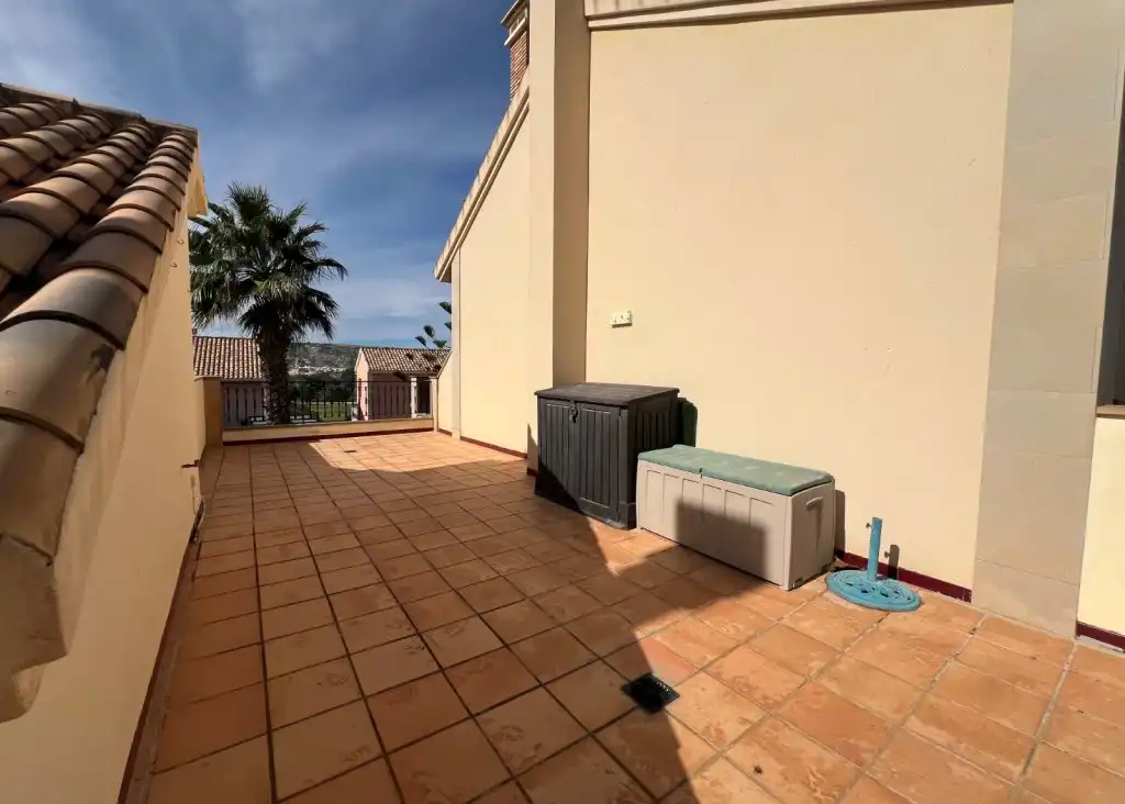 Terrassa de Casa o xalet en venda en Alicante / Alacant amb Aire condicionat, Calefacció i Jardí privat