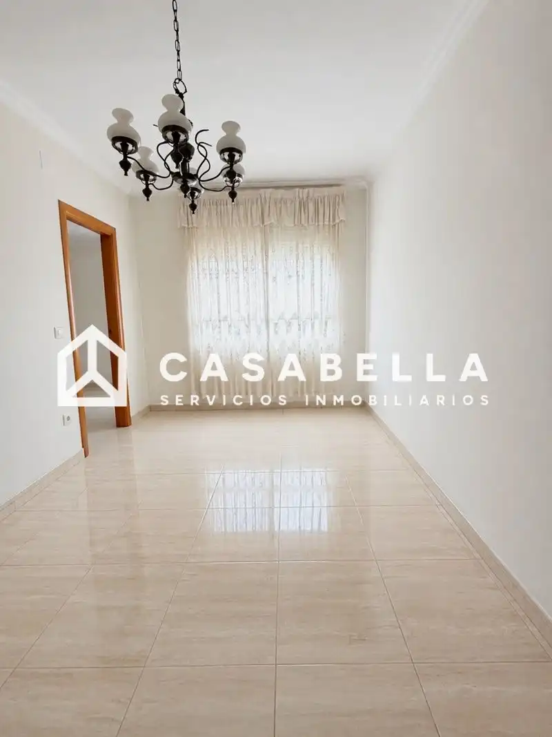 Bedroom of Flat for sale in Valencia