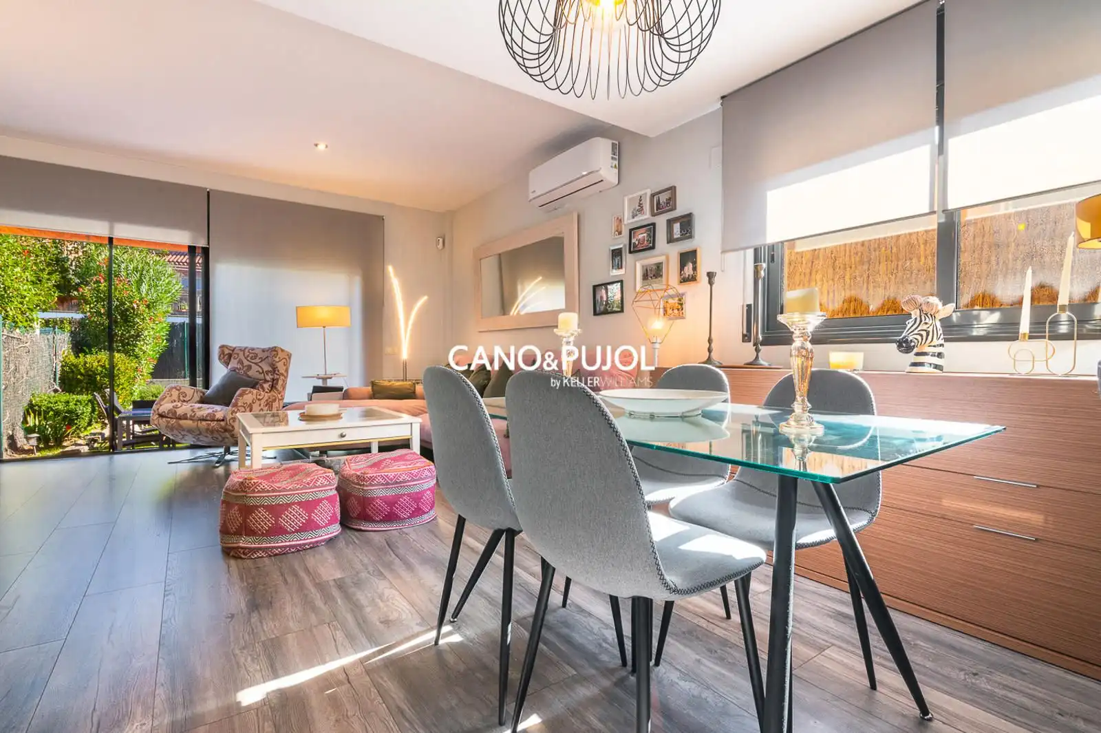Sala de estar de Casa o chalet en venta en Terrassa con Aire acondicionado, Calefacción y Terraza