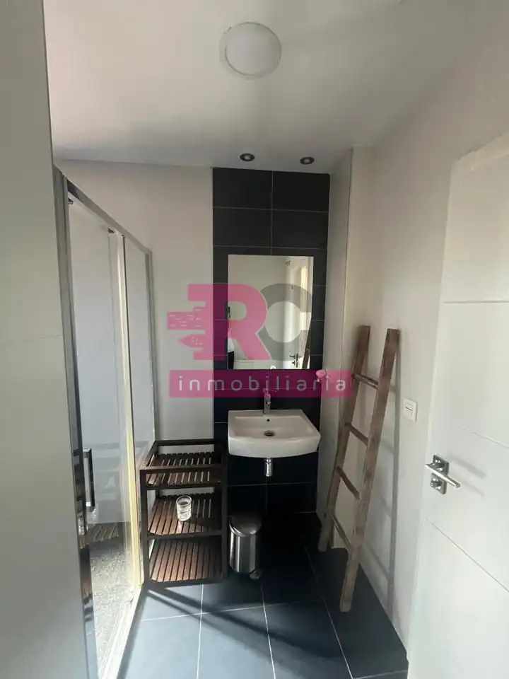 Baño de Ático en venta en Salamanca con Aire acondicionado y Calefacción