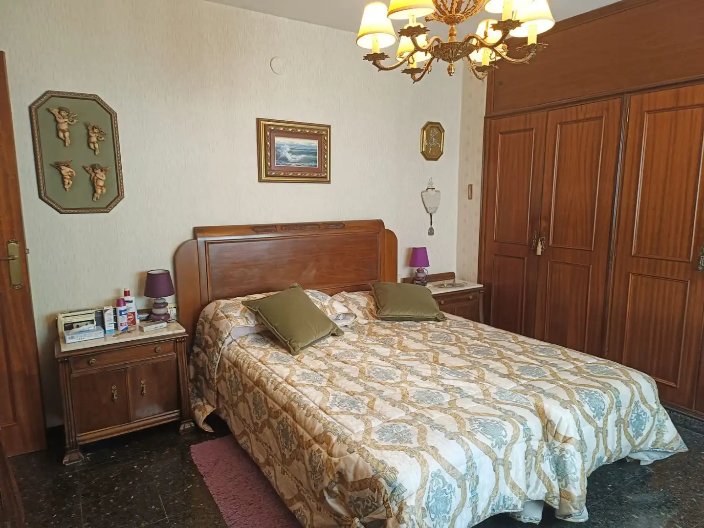 Habitación de Piso en venta en Valencia con Calefacción