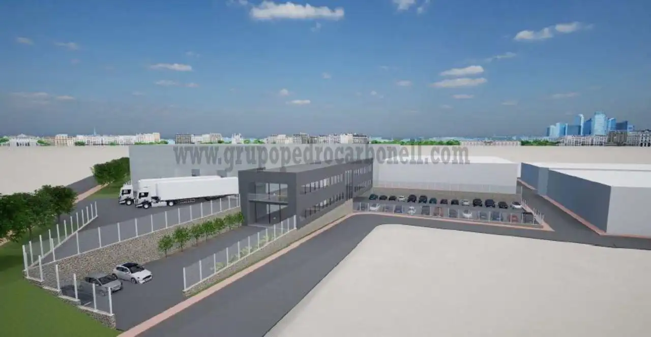 Nau industrial en venda a Crevillent
