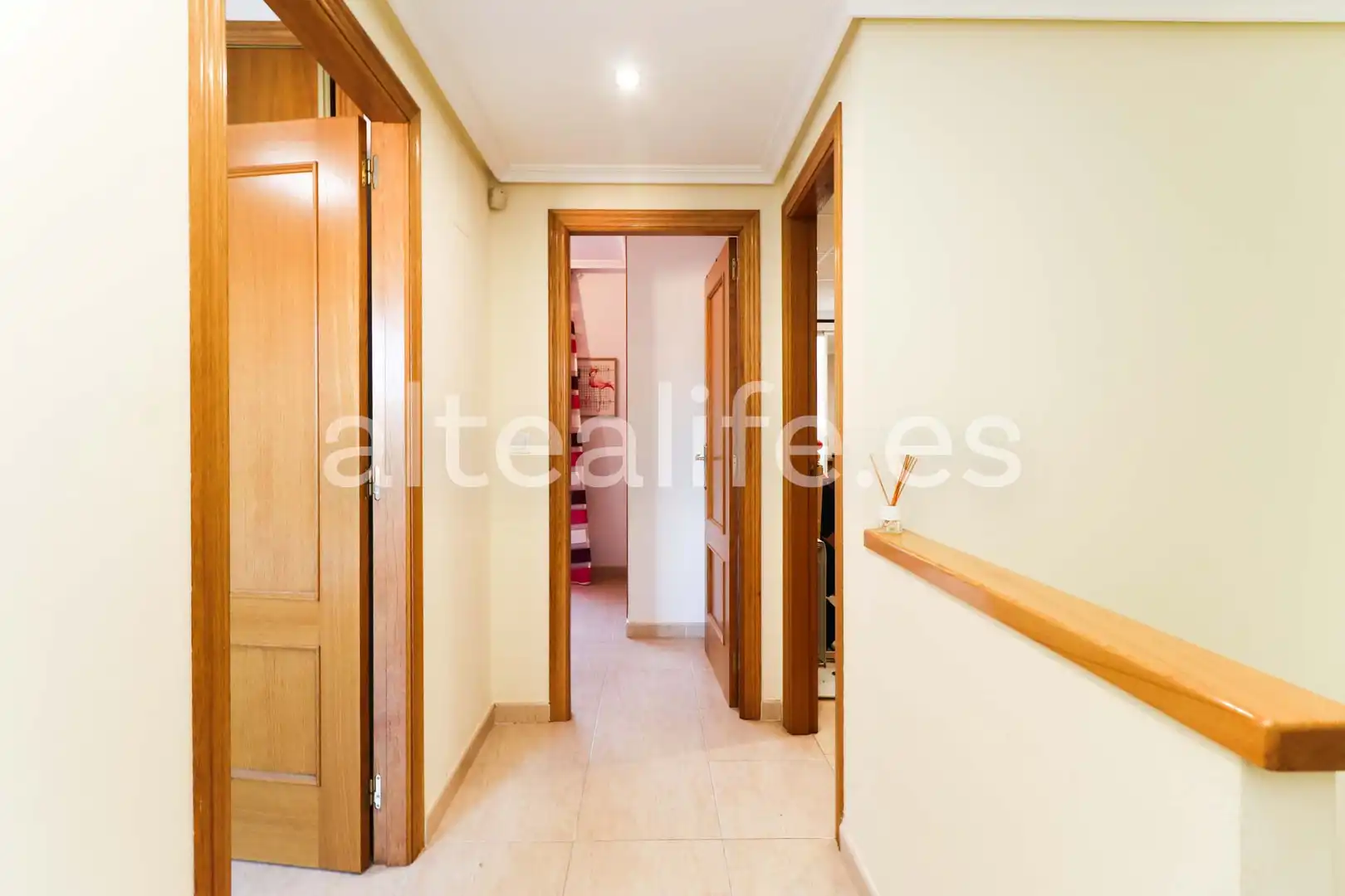 Casa adosada en venta en La Nucia con Calefacción, Terraza y Piscina comunitaria