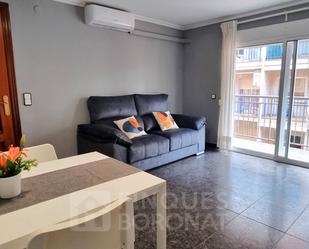 Living room of Flat for sale in  Tarragona Capital  with Air Conditioner, Furnished and Balcony
