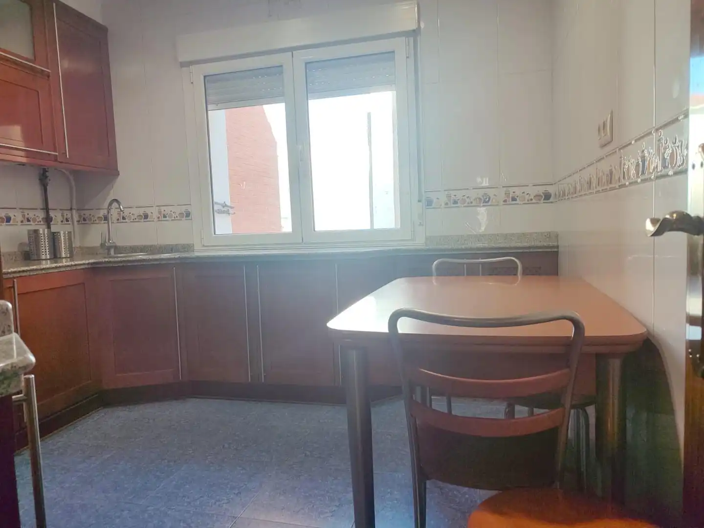 Kitchen of Flat for rent in Oviedo   with Heating and Furnished