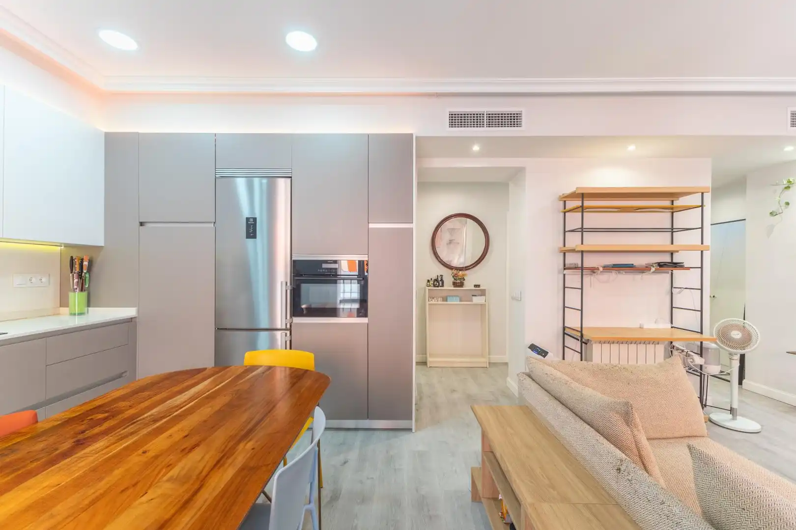Cocina de Apartamento de alquiler en Madrid con Calefacción, Amueblado y Balcón