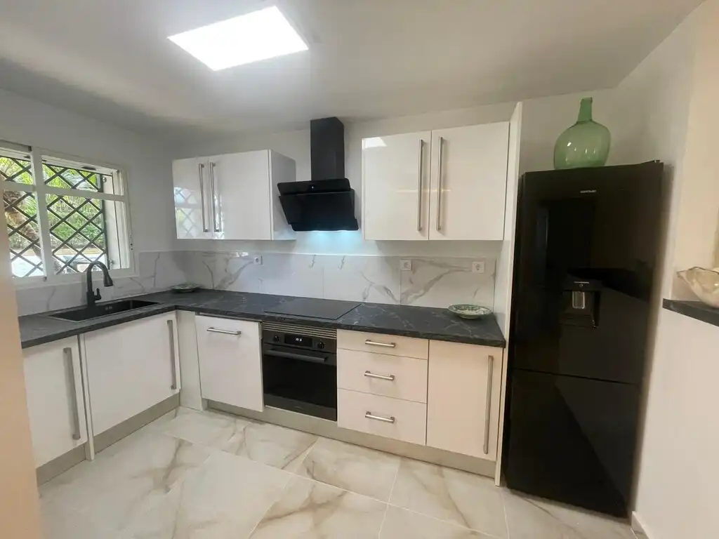 Home with pool for sale in Nueva Andalucía, imagen 15