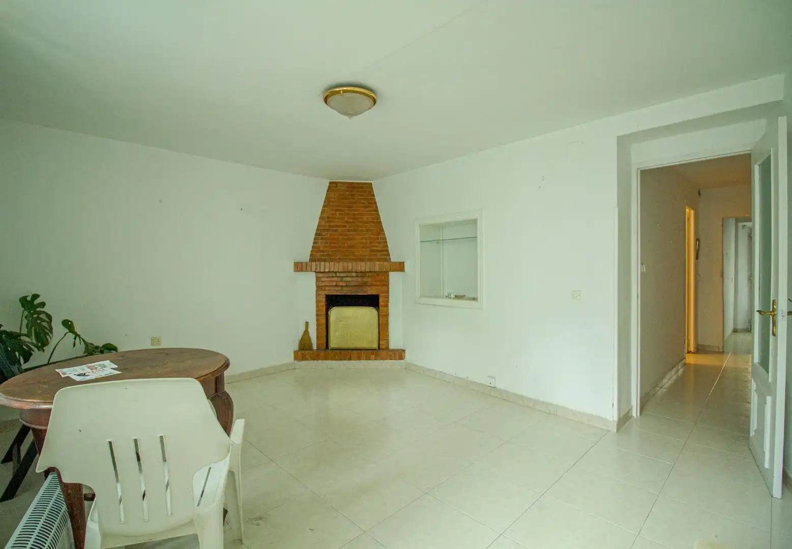 Sala d'estar de Casa o xalet en venda en Badajoz amb Calefacció, Terrassa i Traster
