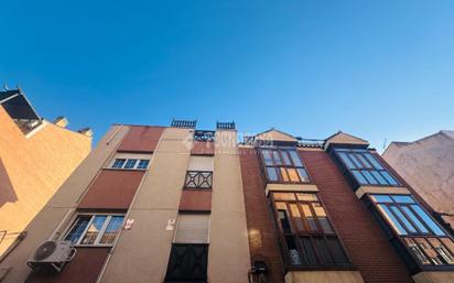 Vista exterior de Pis en venda en  Madrid Capital amb Aire condicionat