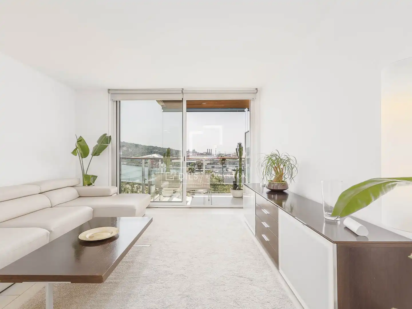 Sala d'estar de Àtic en venda en Barcelona amb Aire condicionat, Calefacció i Parquet