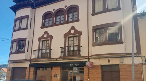Foto 2 de Edificio en venta en Grado - Av Jove y Valdes, Grado, Asturias