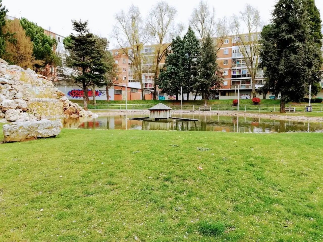 Vista exterior de Local de alquiler en Burgos