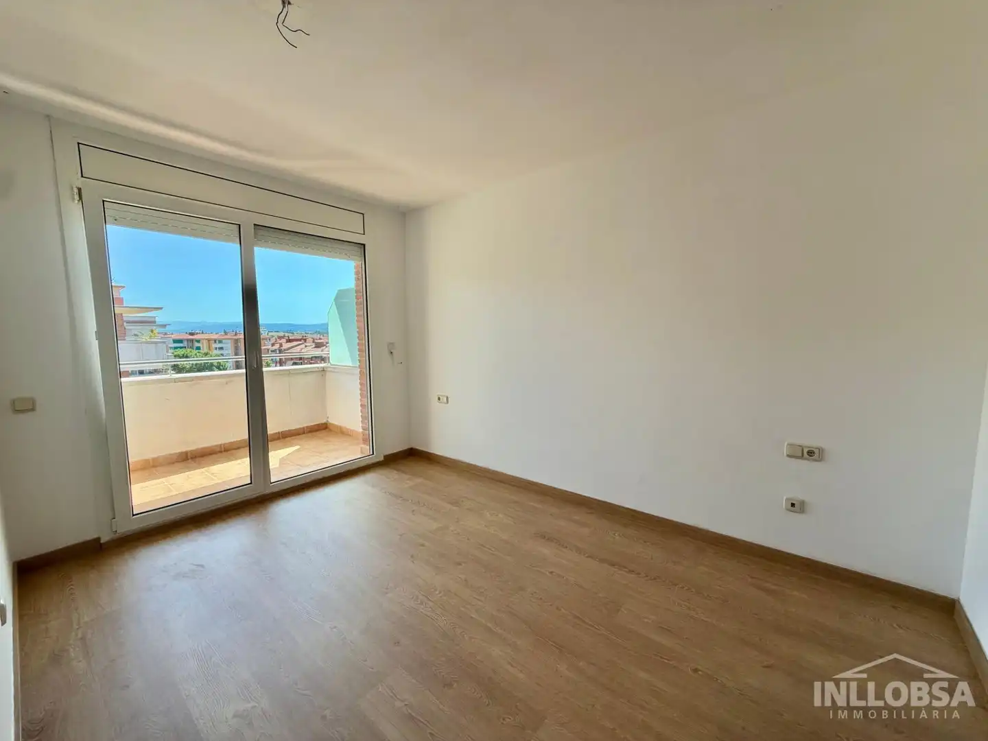 Bedroom of Attic for rent in Manresa  with Air Conditioner, Heating and Terrace