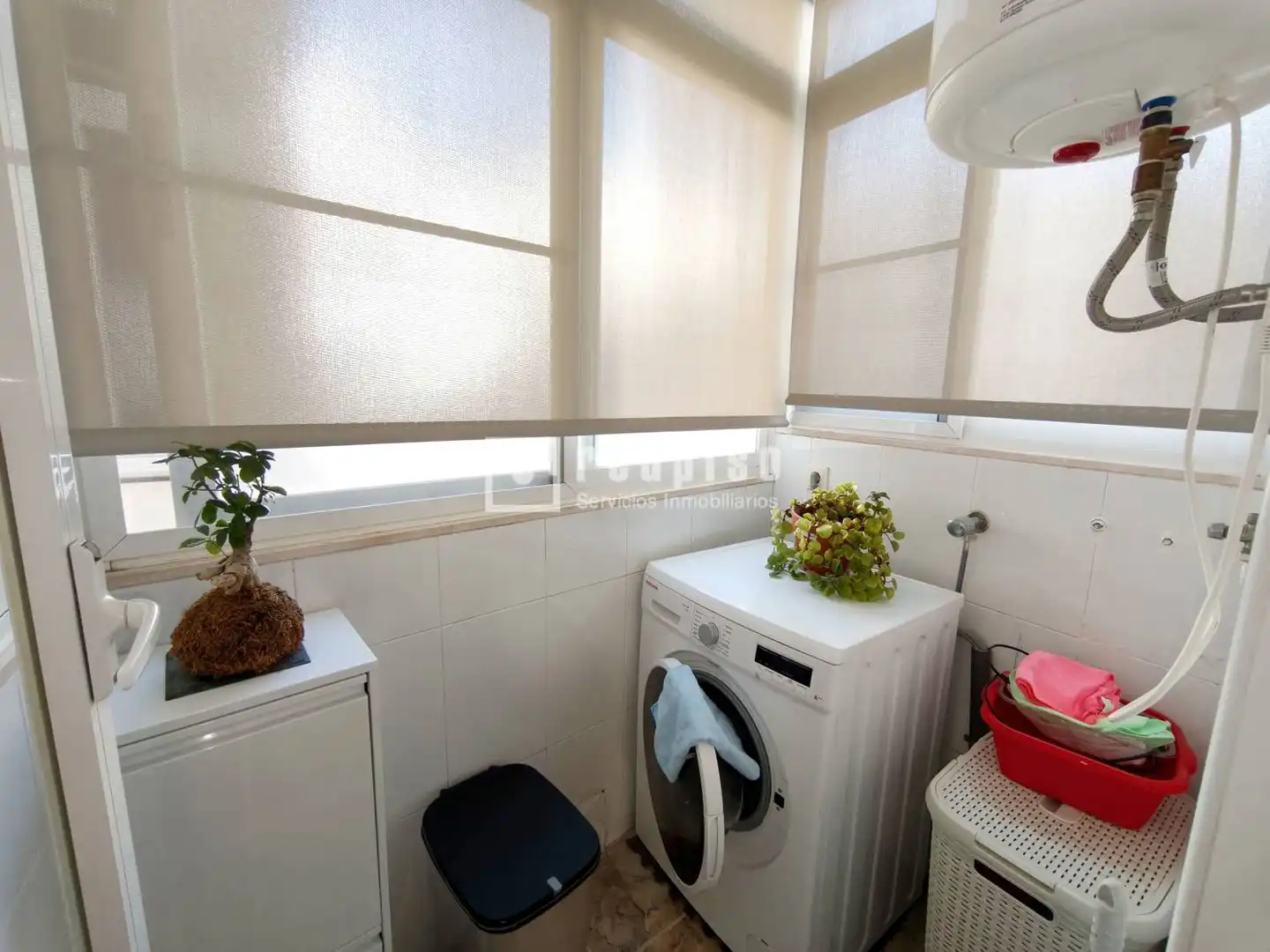 Badezimmer von Wohnung zum Verkauf in Castellón de la Plana / Castelló de la Plana mit Klimaanlage, Terrasse und Abstellraum