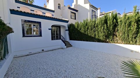 Foto 2 de Casa o xalet en venda a Villamartín - Las Filipinas, Orihuela