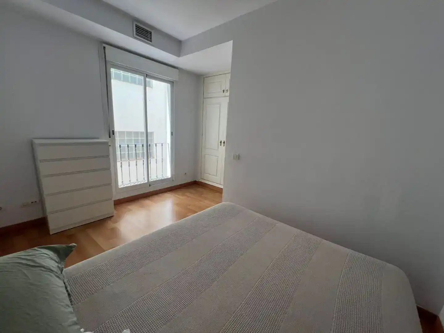 Schlafzimmer von Wohnung zur Miete in Málaga Capital mit Klimaanlage