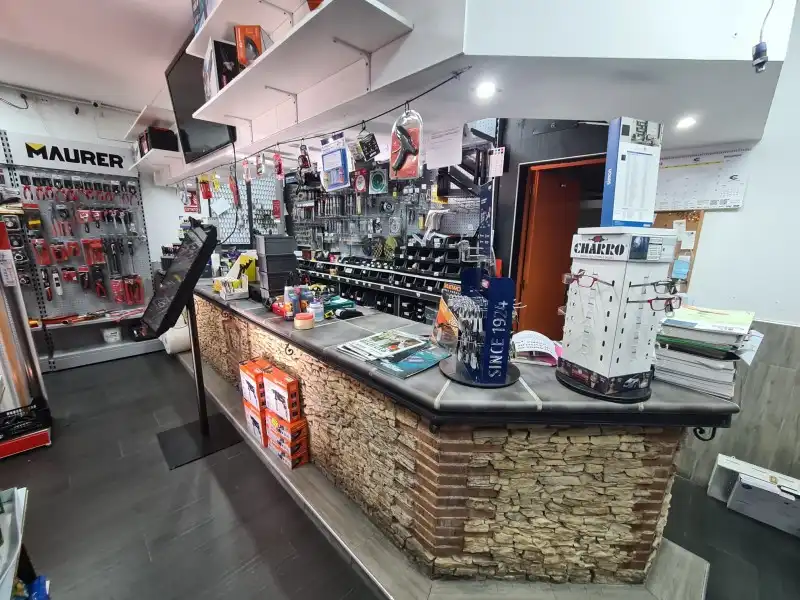 Local comercial en venda a Calle Madrid 14, imagen 4