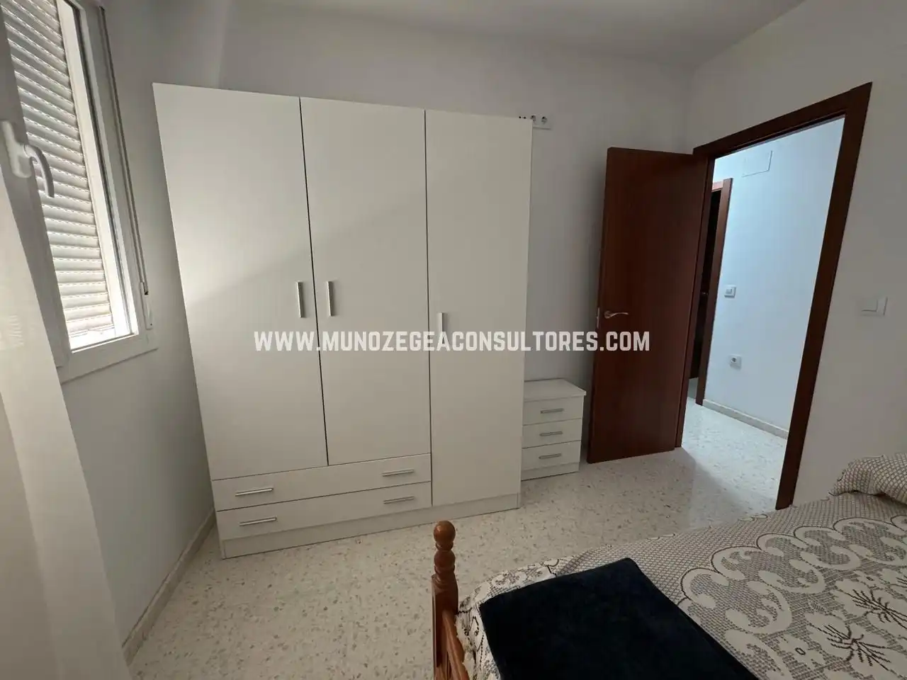 Dormitori de Pis en venda en Lucena amb Aire condicionat