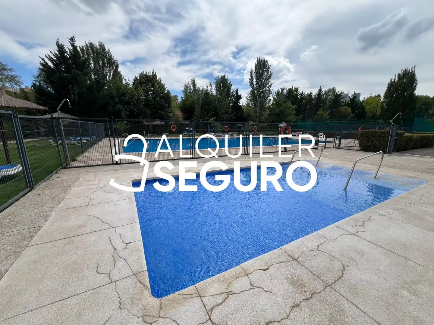 Pis amb piscina de lloguer a de Dulce Chacón, imagen 35