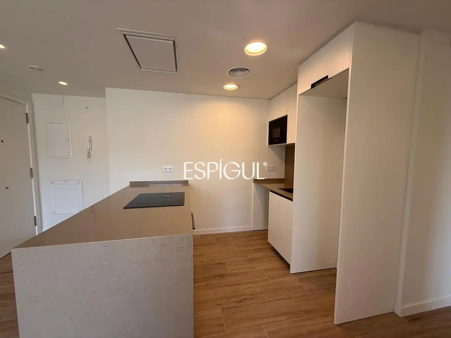 Küche von Wohnung zur Miete in Girona mit Heizung, Terrasse und Abstellraum