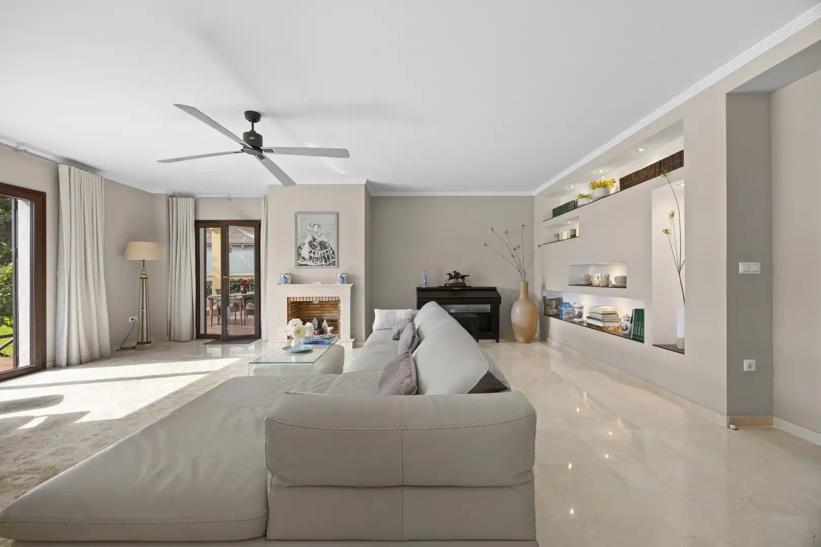 Casa amb terrassa en venda a San Pedro de Alcántara, imagen 6