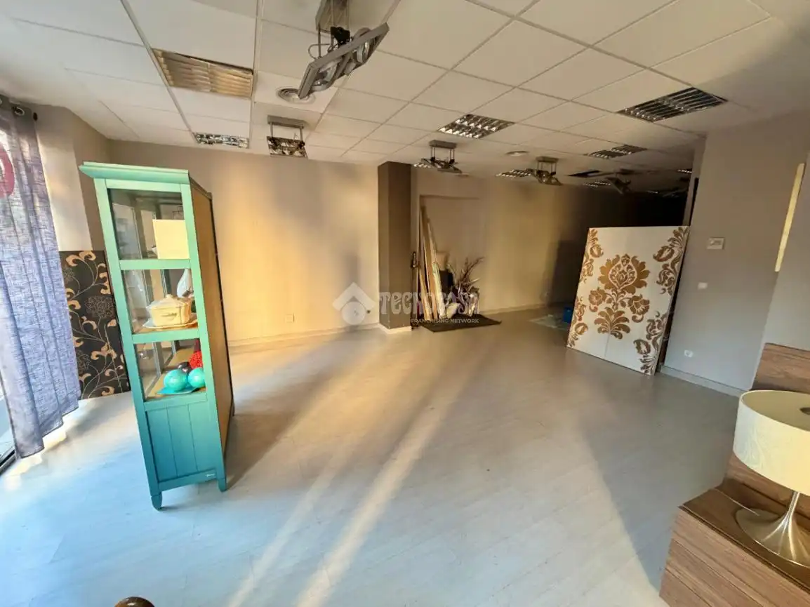 Local comercial en venda a Puente de Vallecas, imagen 4
