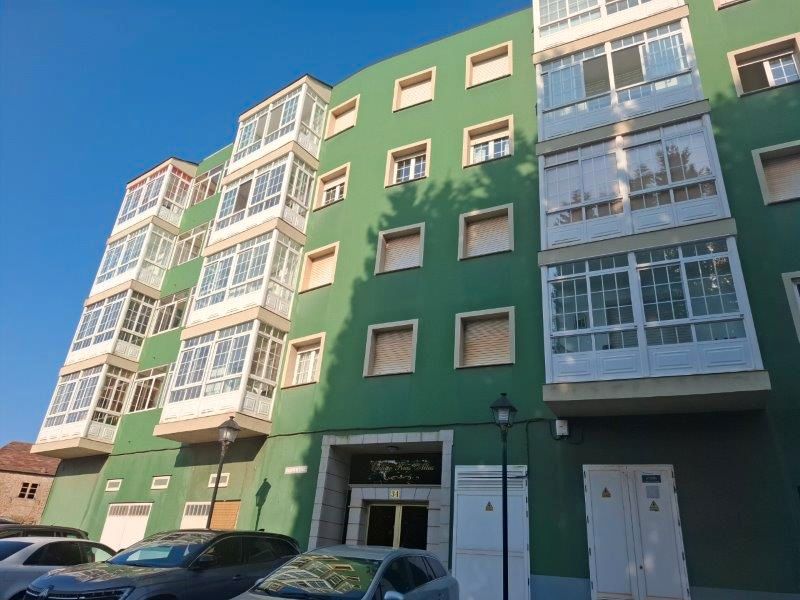 Vista exterior de Piso en venta en Cervo con Terraza, Trastero y Amueblado