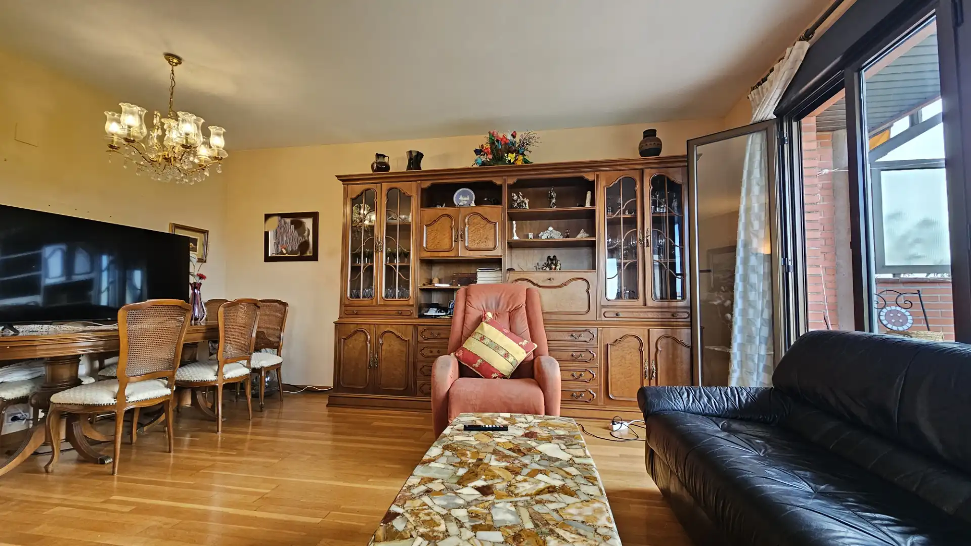 Sala de estar de Piso en venta en Zaragoza con Aire acondicionado, Calefacción y Terraza