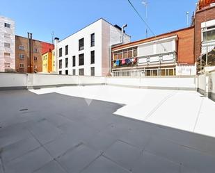 Terrace of Flat for sale in  Madrid Capital  with Heating, Parquet flooring and Terrace